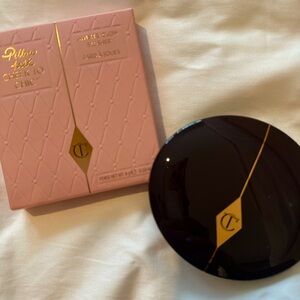Charlotte Tilbury - Cheek to Chic Blush - Pillow Talk